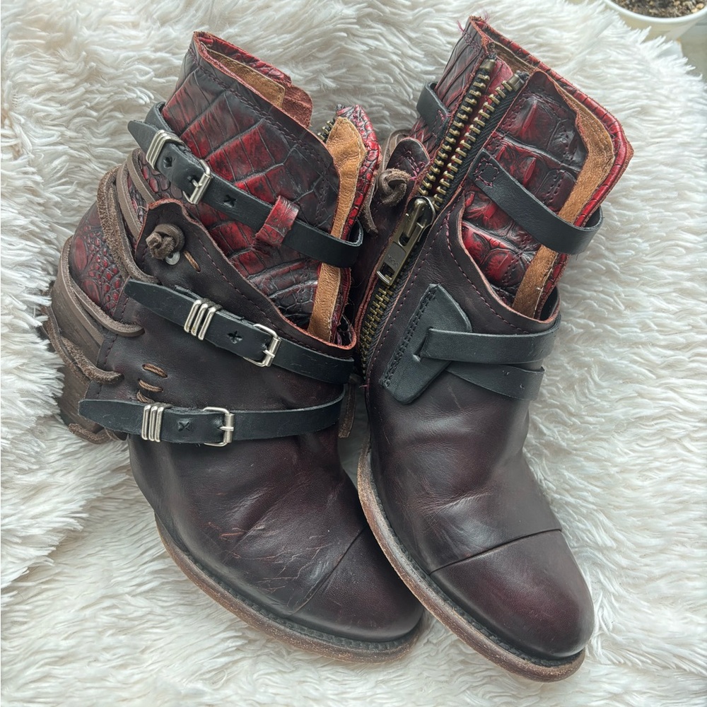 Freebird Crue - wine (discontinued color)
